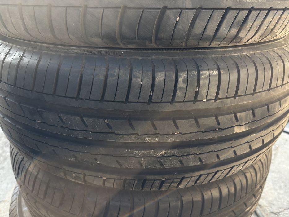 Шины 215/60R16 хорошем состояние