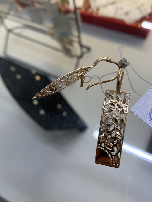 Золото серьги г.Астана