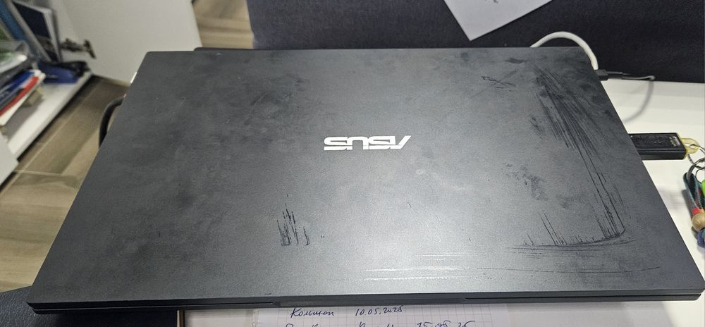 Ноутбук Asus Expertbook