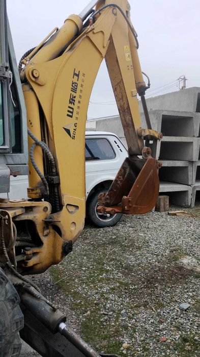 Экскаватор LGB – 680