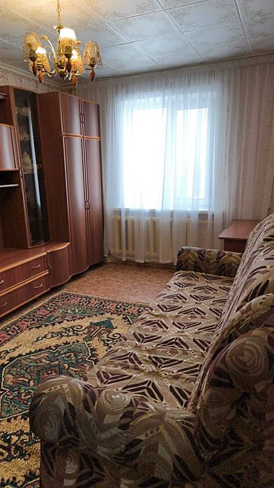 Продам 1 ком квартиру центр .район.  Достык Мол.