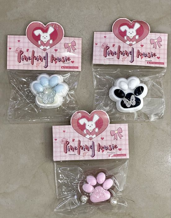 Котешки лапички таба Скуиши/Скуиши лапички/Cat Paw Taba Squishy