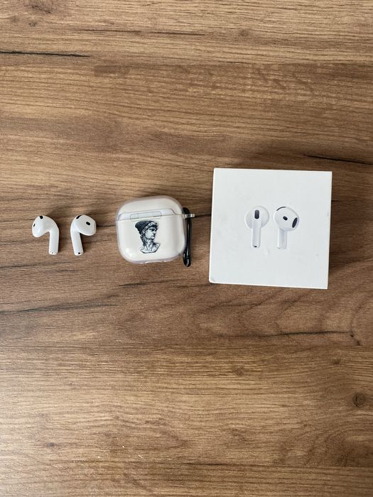 Airpods 4 как новые!