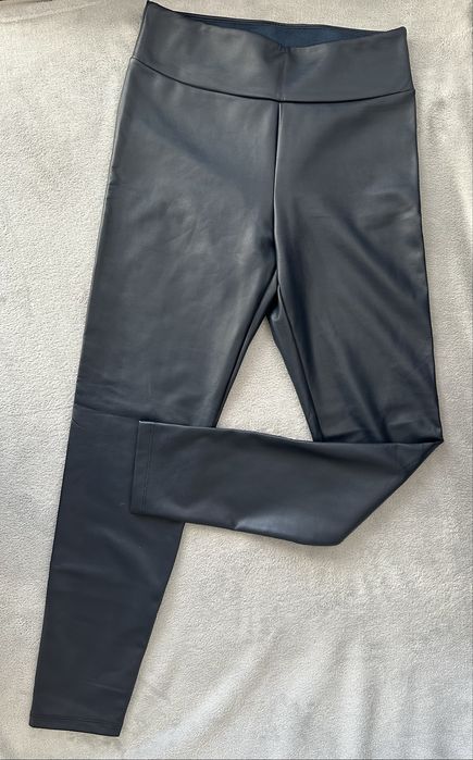 Кожен клин Calzedonia