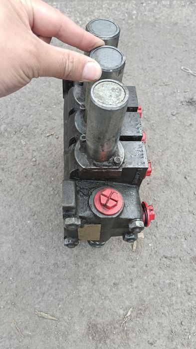 Распределитель МТЗ 82-1