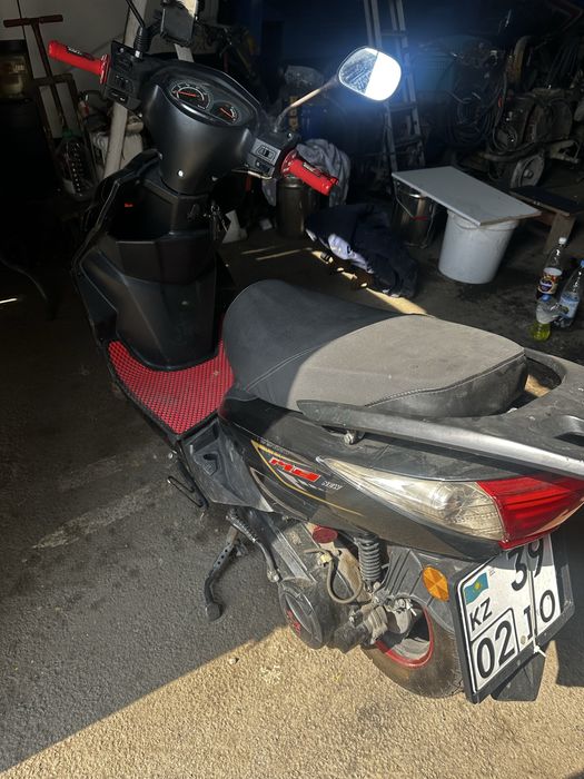 Продам мопед li-ya m8