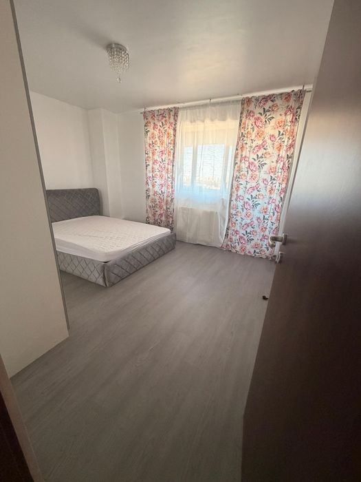 Inchiriez apartament 2 camere