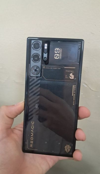 RedMagic 9 pro 16/512