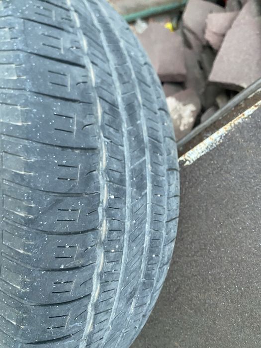 Продается бу Шины 245/60/18