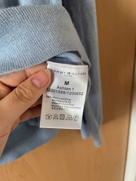 Pulover Tommy Hilfiger din 100% lana merino