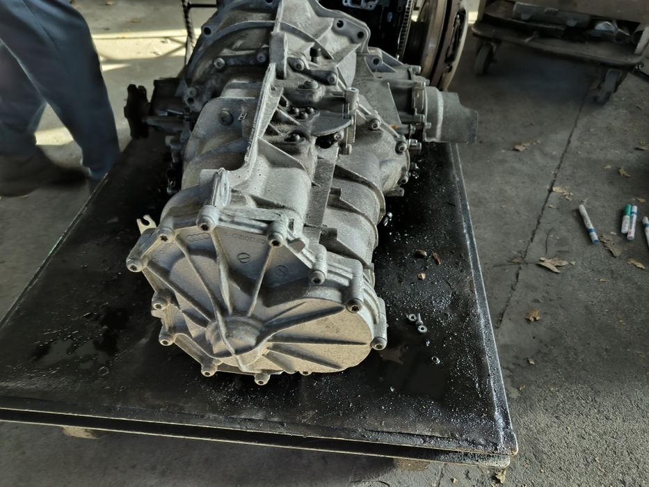 Скоростна кутия за Audi A6 C7 2.0tdi