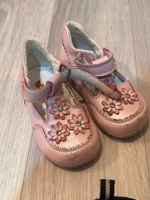 Платье фирменное смотрите в е объявления