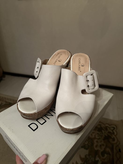 Продам босоножки сабо