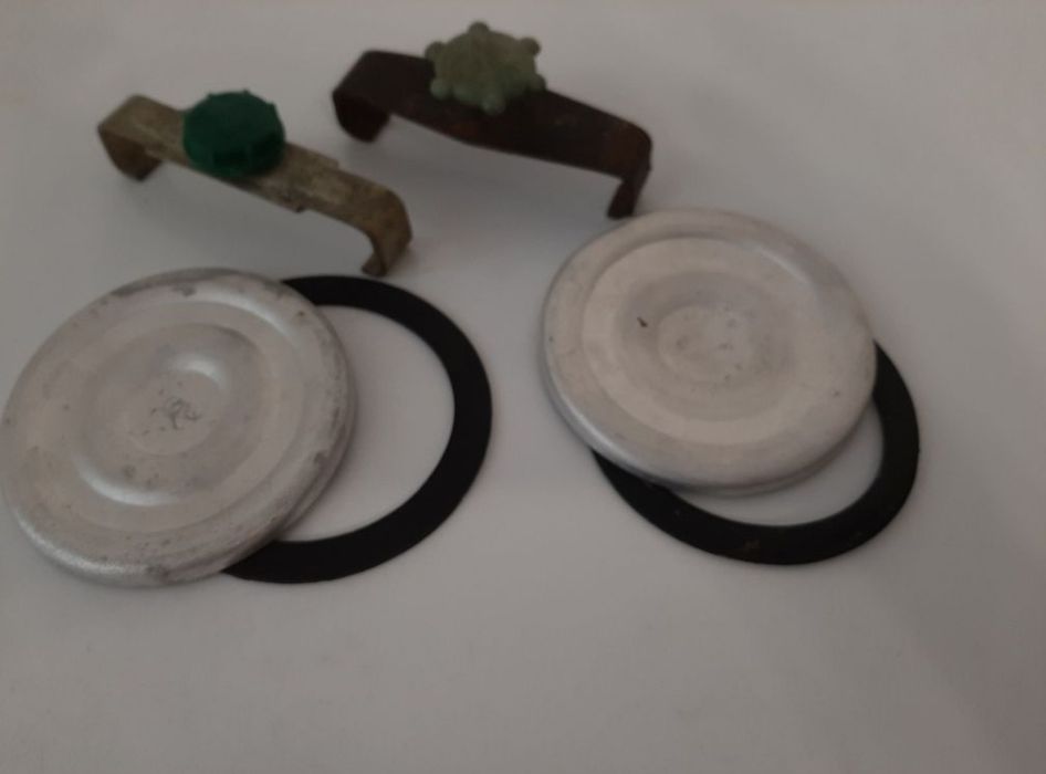 Форма для выпечки, венчик,  ухват...