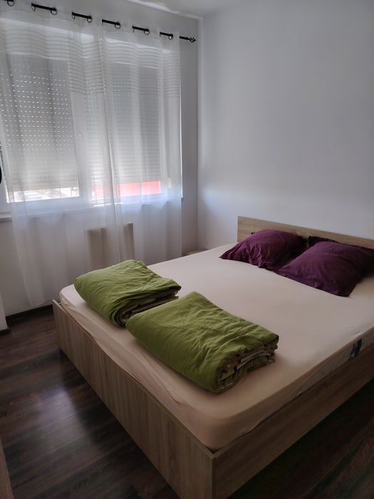 Închiriez apartament 3 camere ARED UTA