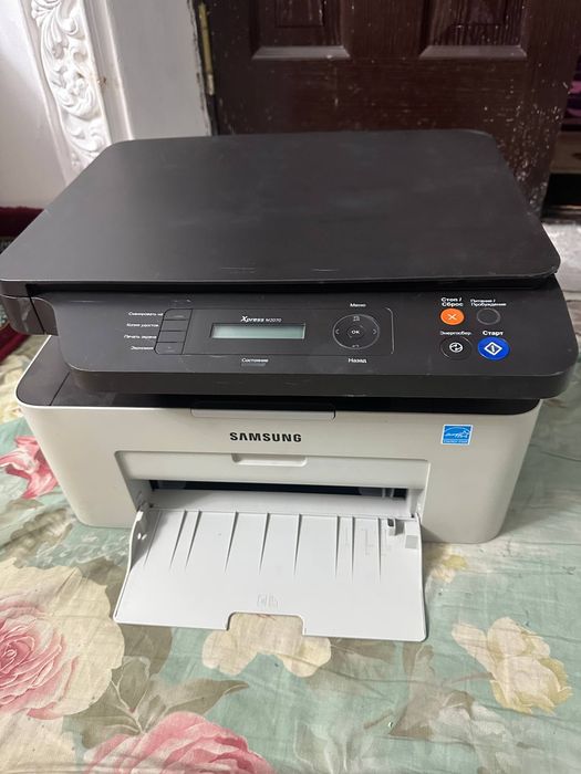 Срочно продам лазерный черно белый принтер 3в1