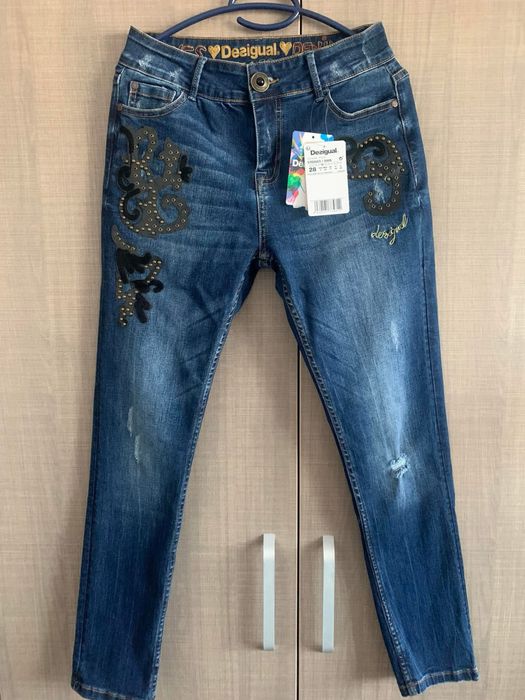 Blugi Desigual marimea 28