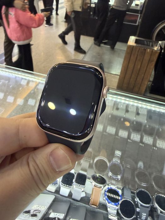 Apple Watch 10 46mm rose gold