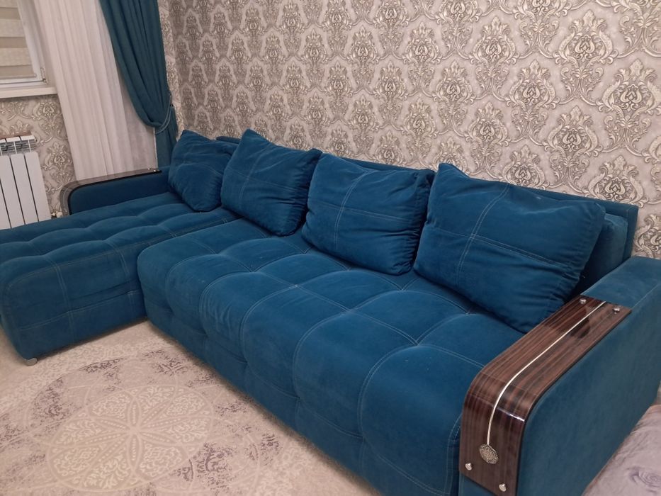 Березовый диван.