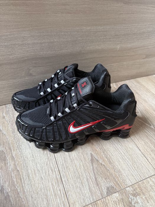 Nike Shox TL Black/ Red