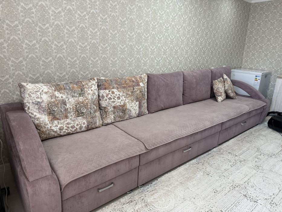 Диван раскладной в идеальном состоянии