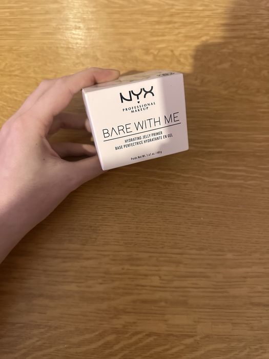 Основа за грим NYX bare with me Jelly Primer