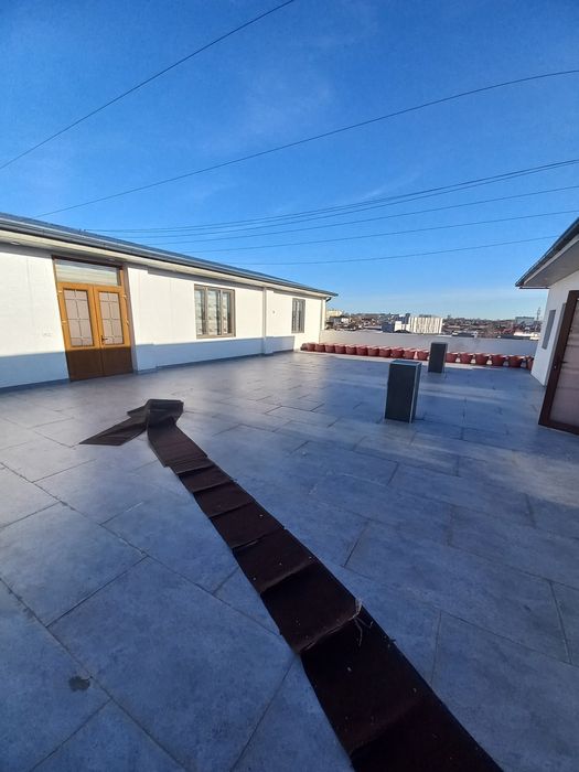 Ижарага жой Терасса 200м²130м²Г.Узоков билан Кукча ораси 4-этажда