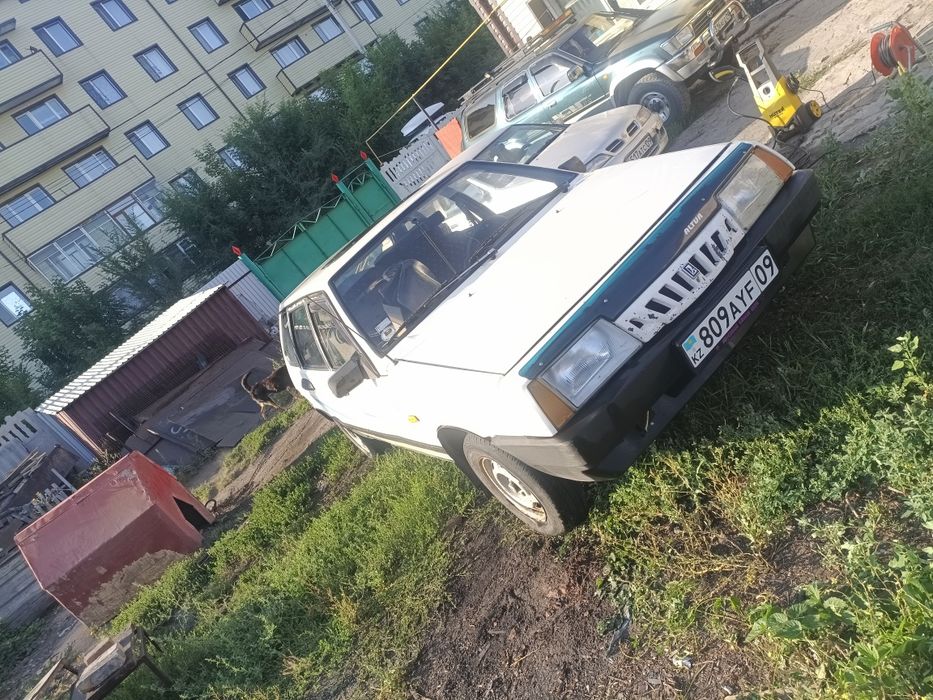 Продаю живую девятку из Германии