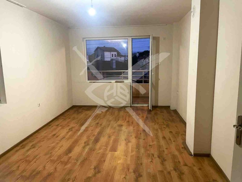 Продава се Двустаен апартамент в Айтос - 75 кв.м за 1254 €/кв.м - Снимка #4