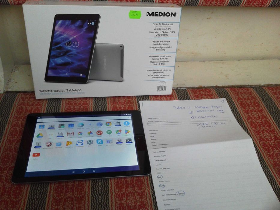 Tableta MEDION-P-9702-9,7 INCI(24,6Cm).