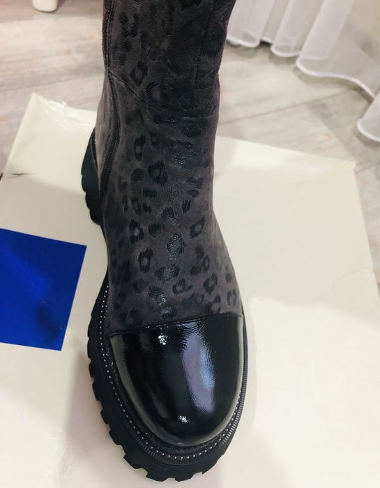 Продам зимние сапоги