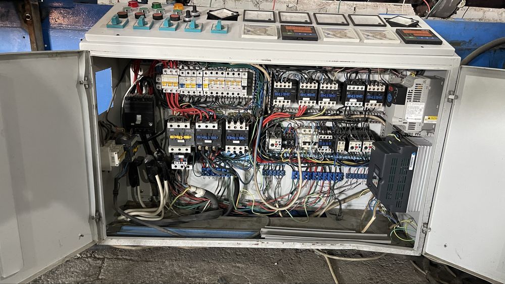 Гранулятор (экструдер) пластика