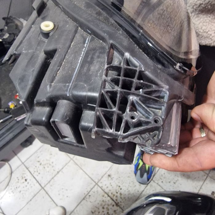 Ford PUMA 2022 десен фар