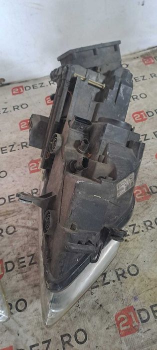Faruri / Far stanga , far dreapta Bi - Xenon adaptiv pentru VW Phaeton Non Facelift 2003 - 2009 , Faruri Europa / pret per bucata !