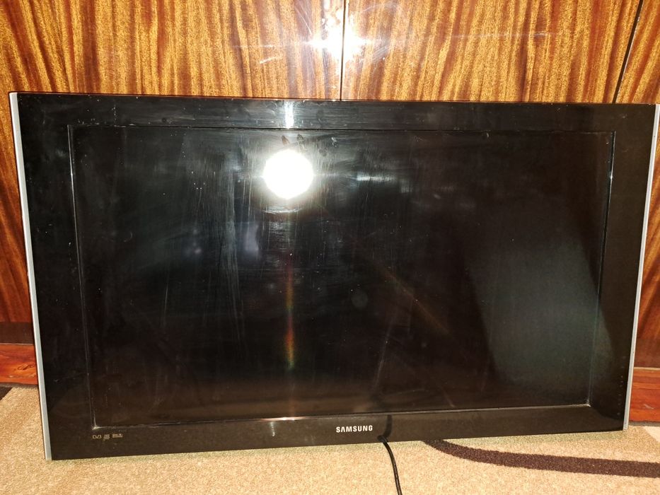 Телевизор Samsung