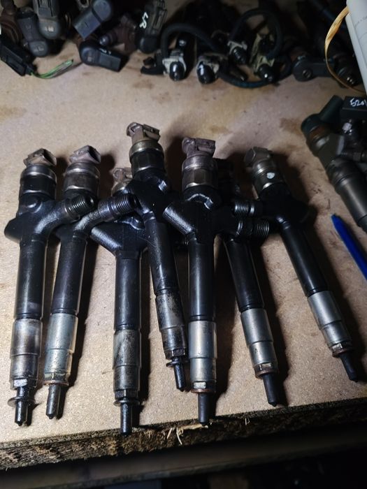 Injector Mazda 6 2.0d 250lei buc