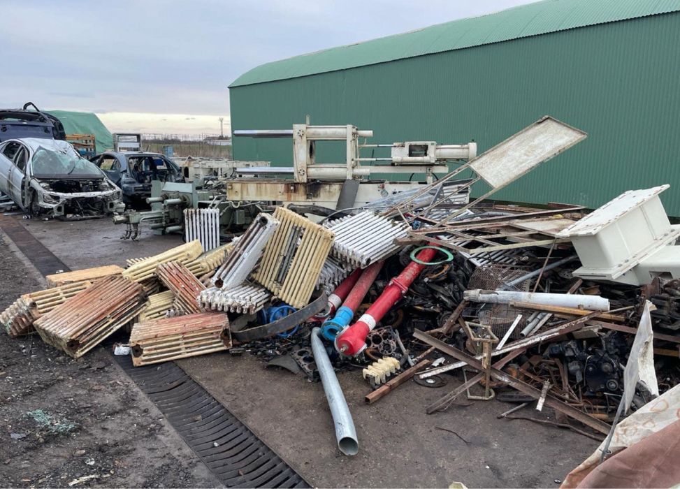 Debarasez golm apartamente