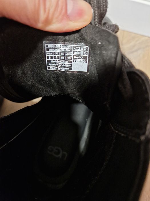 Bocanci Ugg piele 39