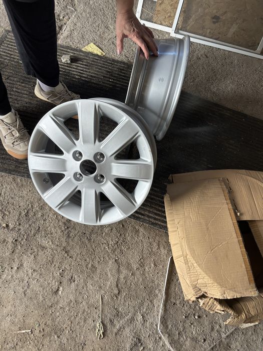 Зап части на Nissan