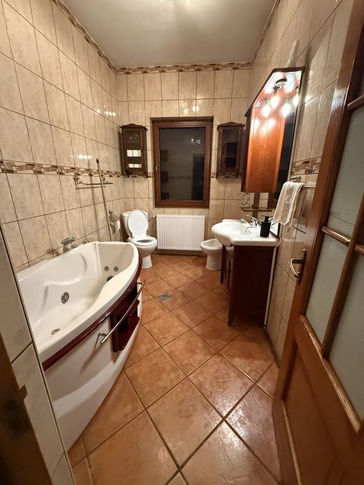 Cazare Vila, Cabana Majestic de inchiriat integral cu piscina ,ciubar,foisor