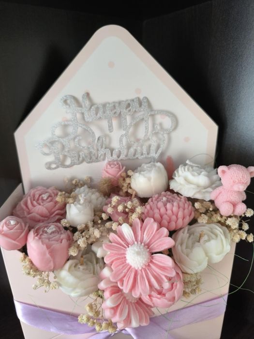 Букети от соеви свещи