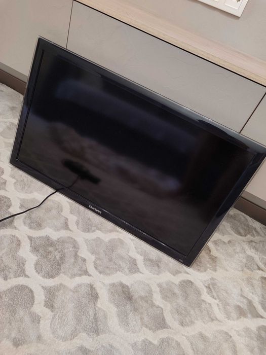 Телевизор Самсунг