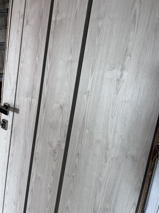 Межкомнатная дверь