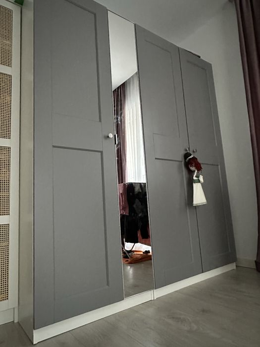 Vand ansamblu dulap haine ikea 1900 lei