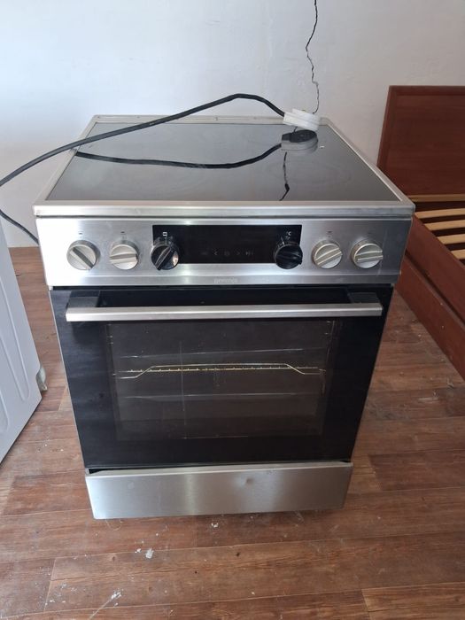 Продам электроплита