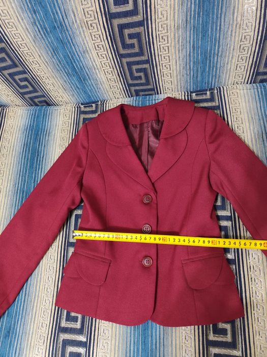 Пиджак бордовый до 9 лет