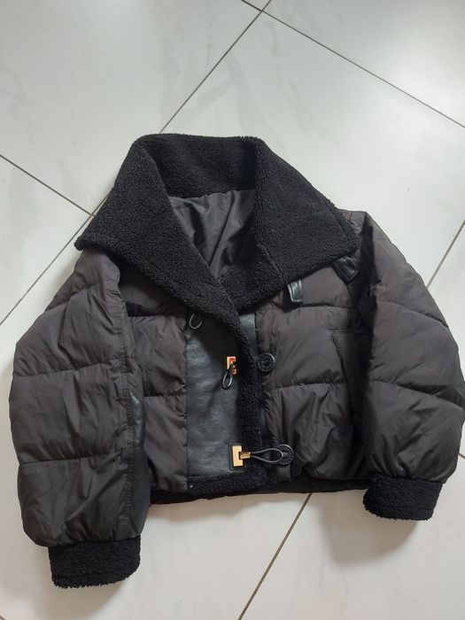 Стильная женская куртка