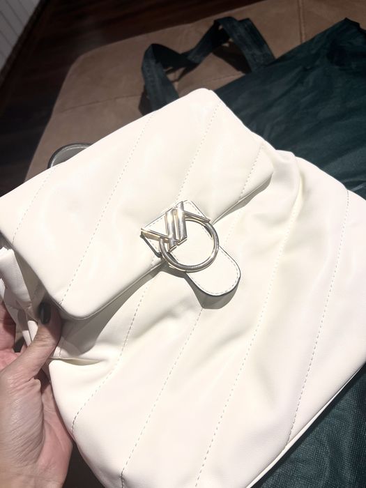 Дамска раница VERDE