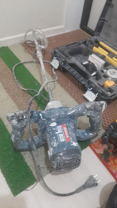 Строительный инструмент