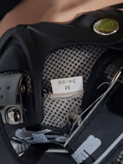 Хароше коньки продам